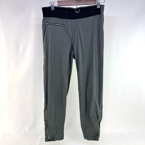Athleta Trekkie North Joggers Gray and Black with zippers at ankles women’s 8